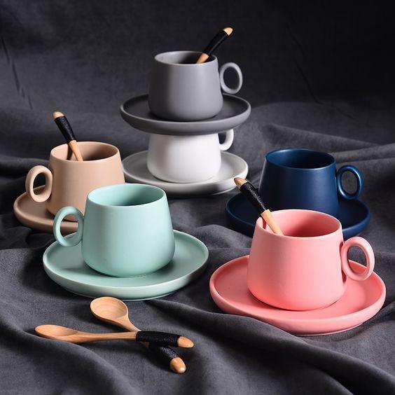 Attractive Matte Finished Set Of 6 Piece Tea Cup